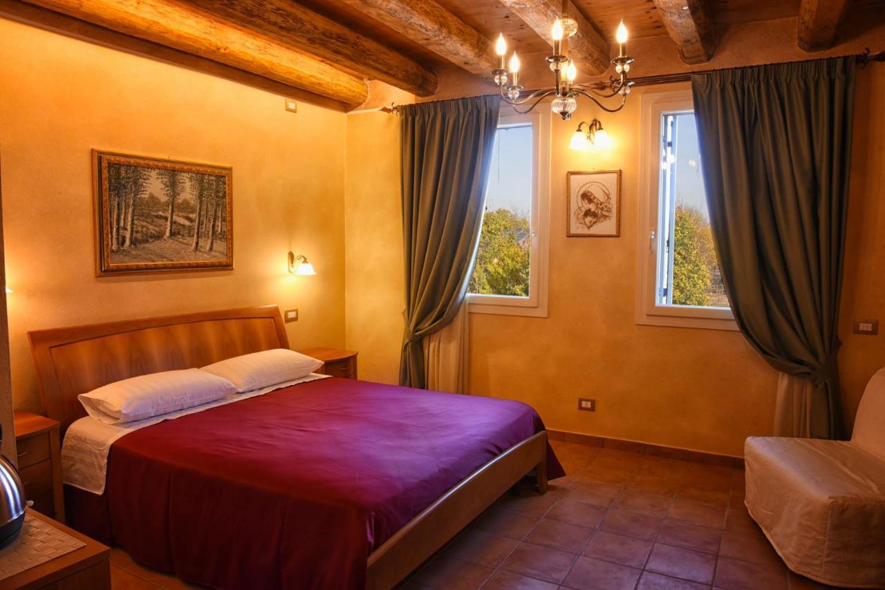 Agriturismo Corte Benetti โรวีโก ภายนอก รูปภาพ
