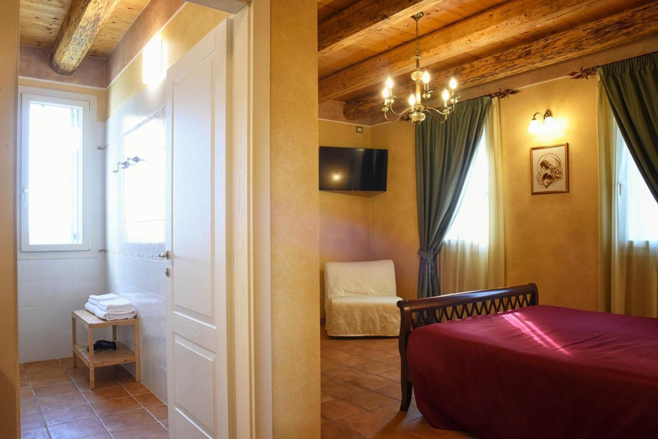 Agriturismo Corte Benetti โรวีโก ภายนอก รูปภาพ