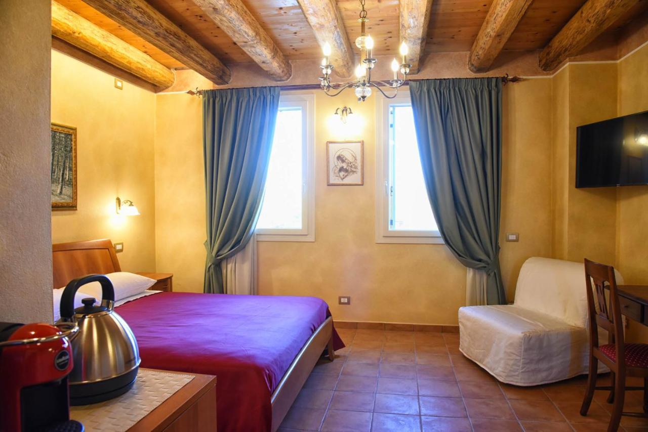 Agriturismo Corte Benetti โรวีโก ภายนอก รูปภาพ