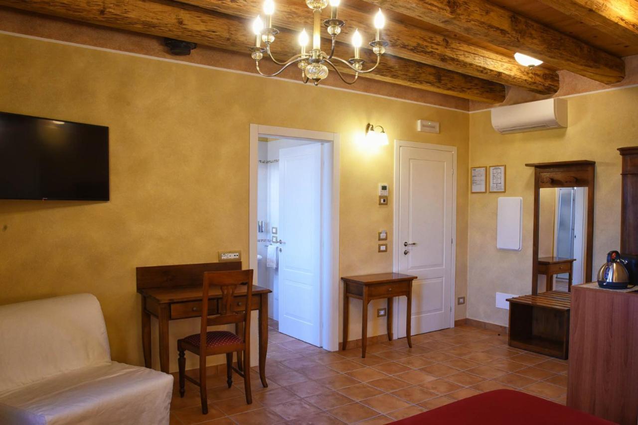 Agriturismo Corte Benetti โรวีโก ภายนอก รูปภาพ