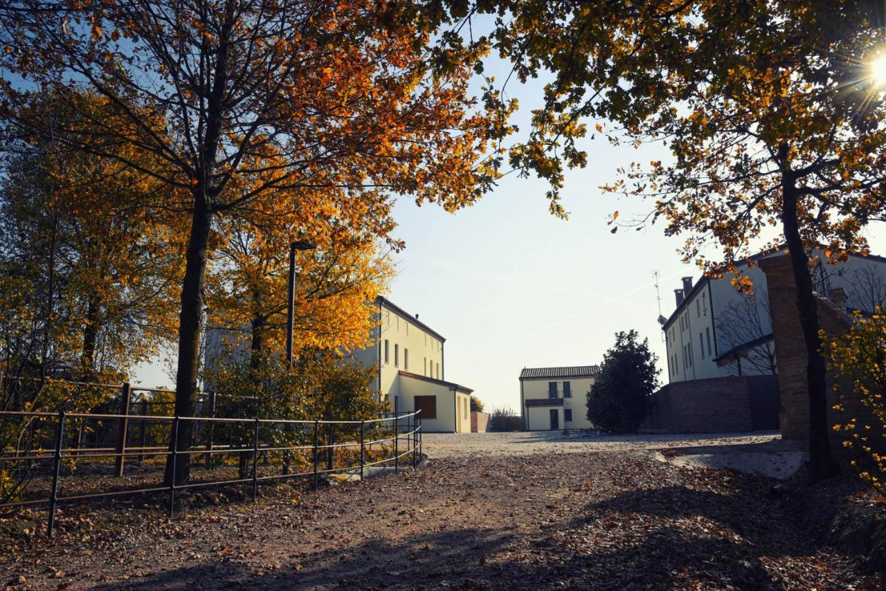 Agriturismo Corte Benetti โรวีโก ภายนอก รูปภาพ