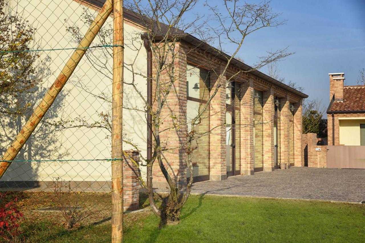 Agriturismo Corte Benetti โรวีโก ภายนอก รูปภาพ
